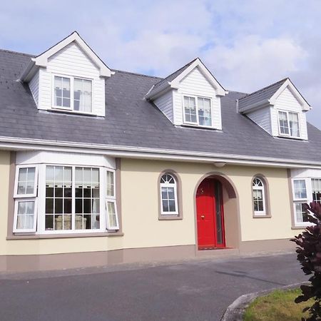 Bed and Breakfast Tyreda Ennis Esterno foto